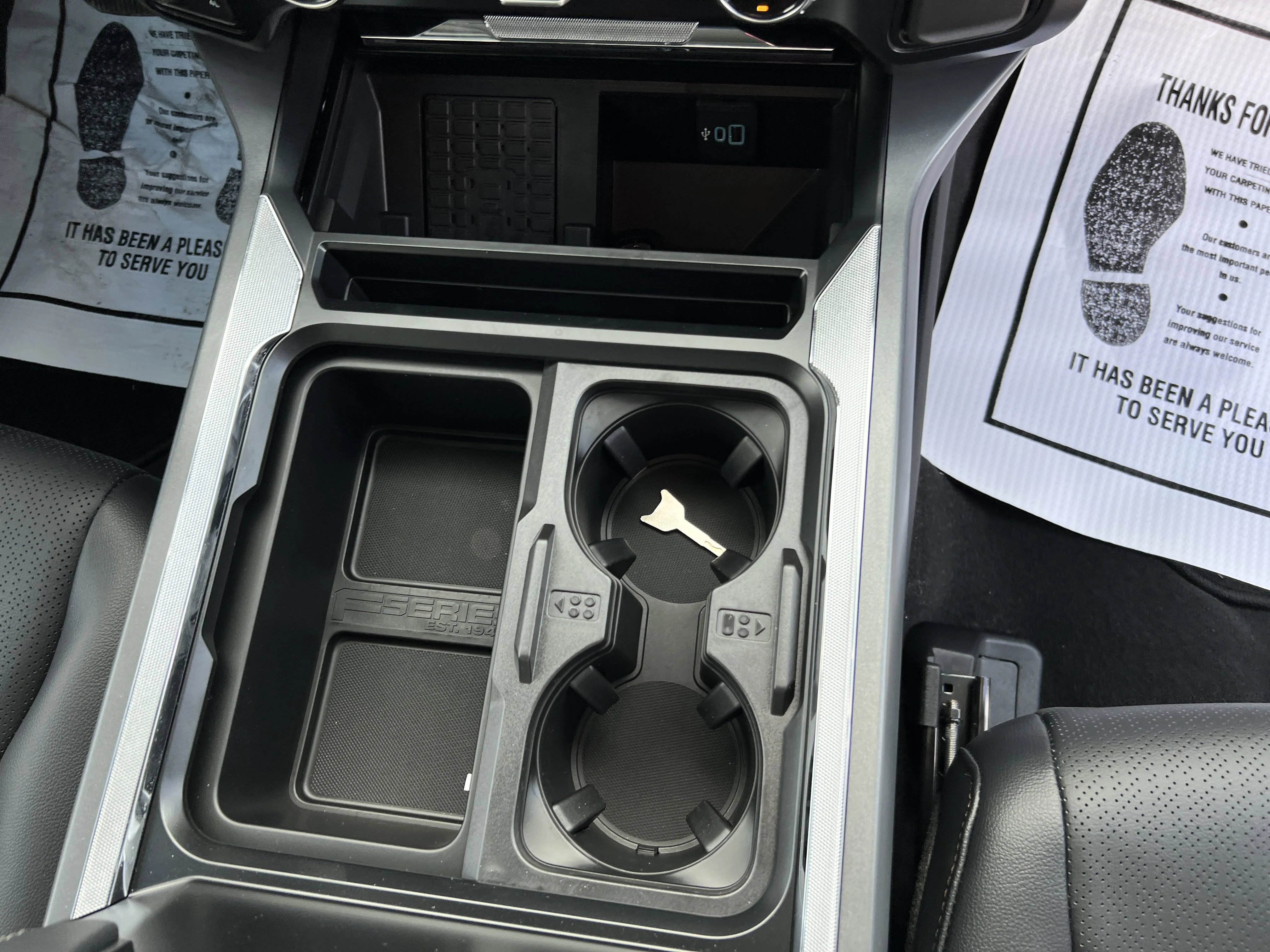 2025 Ford F-350 Super Duty Lariat - Photo 41