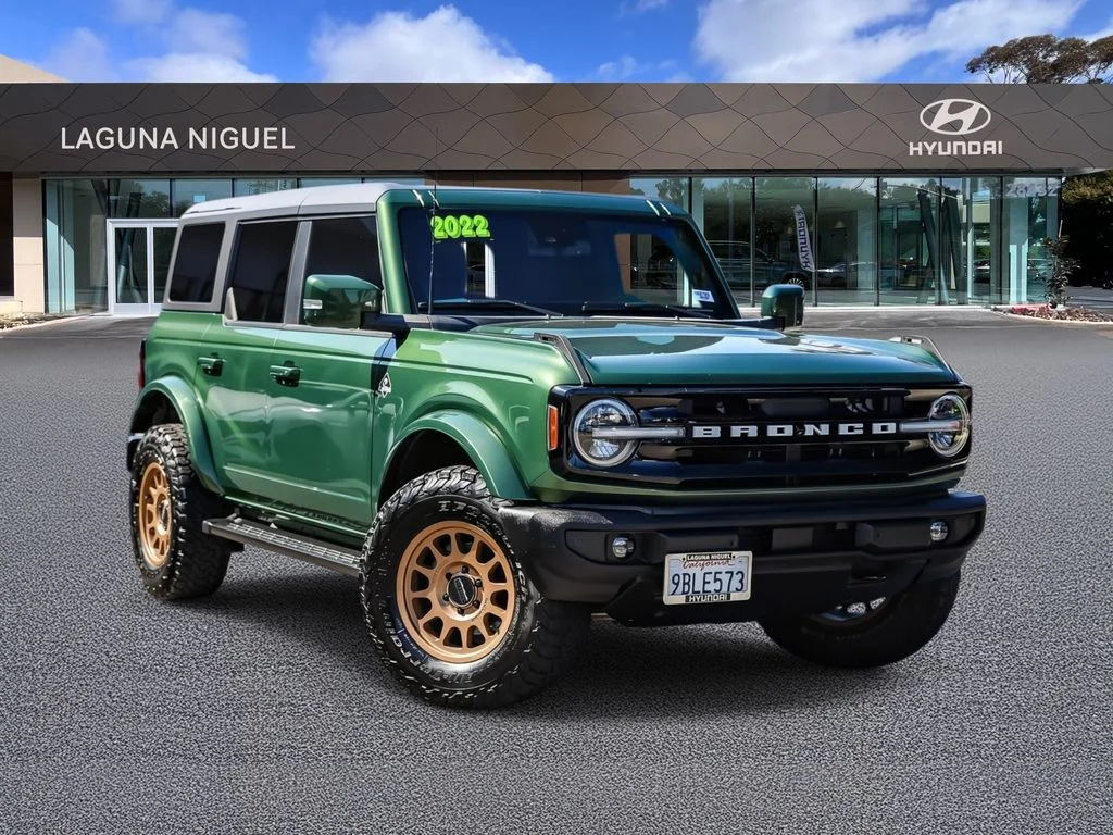 2022 Ford Bronco Outer Banks Advanced 4x4's photo