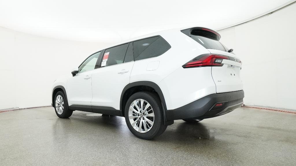 New 2026 Wind Chill Pearl Toyota Platinum image 14