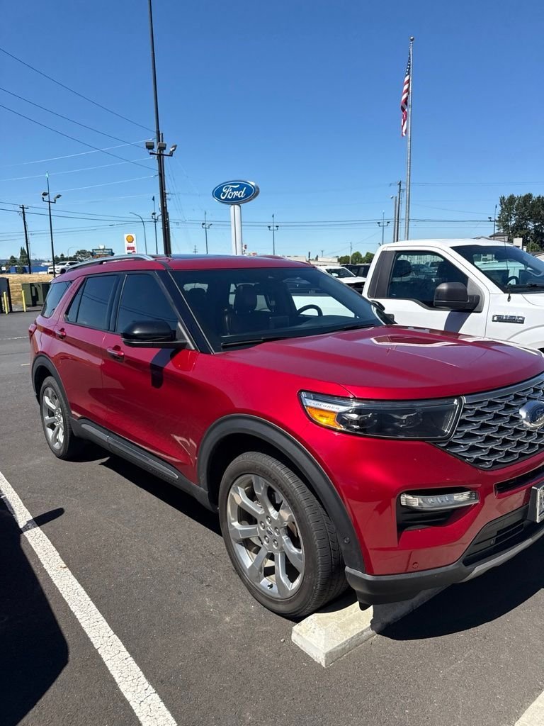 2020 Ford Explorer