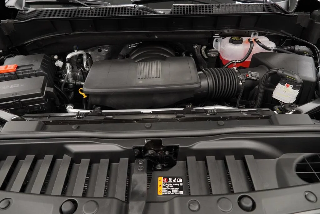 New 2026 Black Chevrolet LT image 39