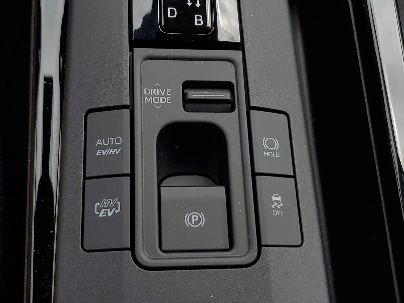 New 2026 Wind Chill Pearl Toyota SE image 25