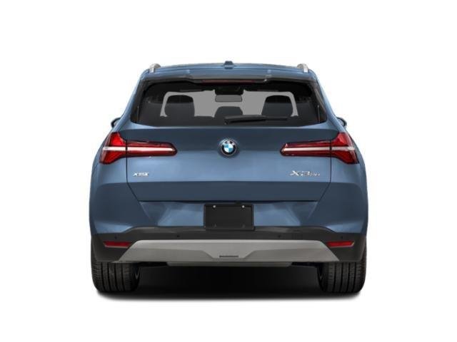 Used 2025  BMW 30 xDrive image 5