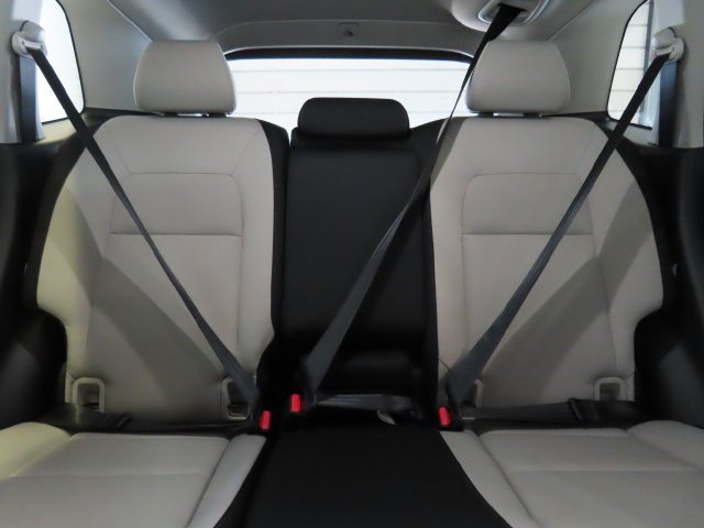 New 2027 Platinum White Pearl Honda LX image 9
