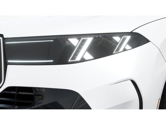 New 2027 Mineral White Metallic BMW X5 40 image 6