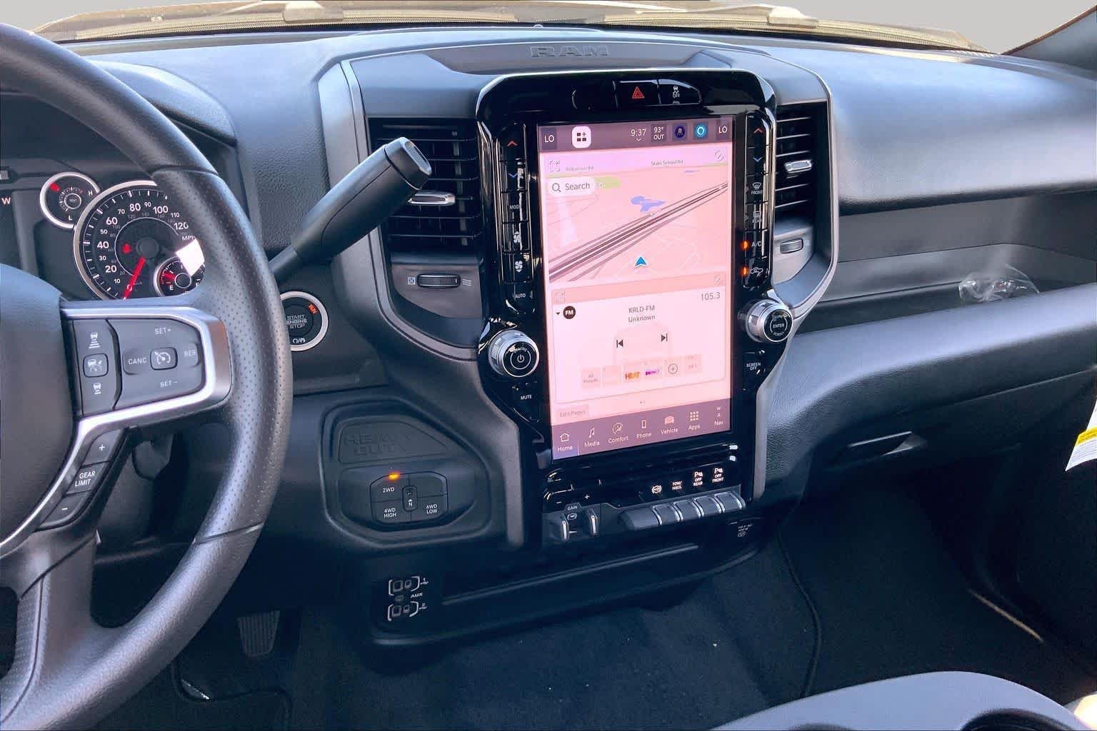 New 2026 Granite Crystal Metallic Clear-Coat Exterior Paint RAM Tradesman image 6