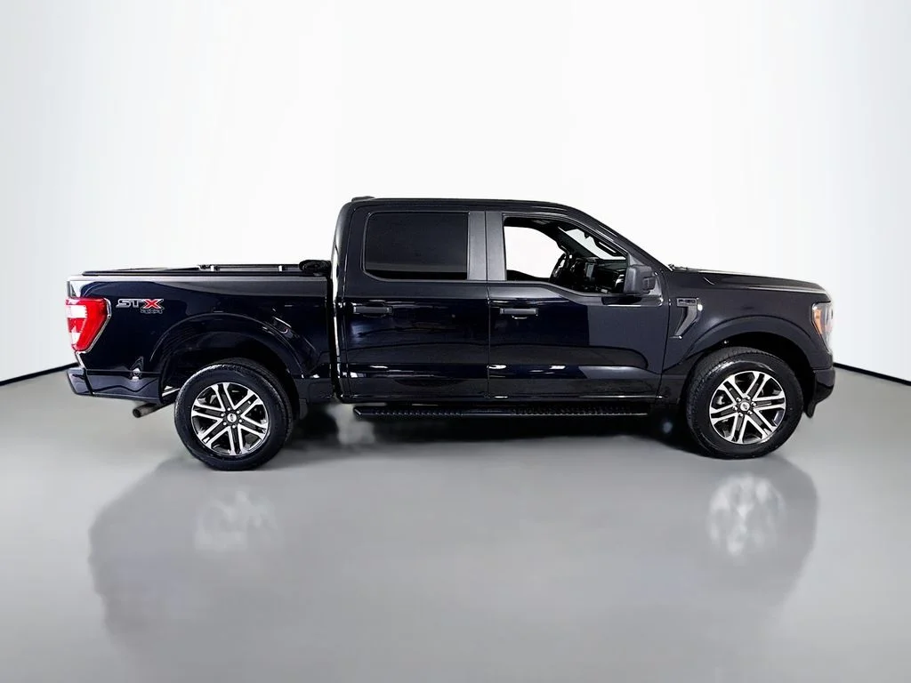 Certified Used 2023 Agate Black Metallic Ford XL image 14