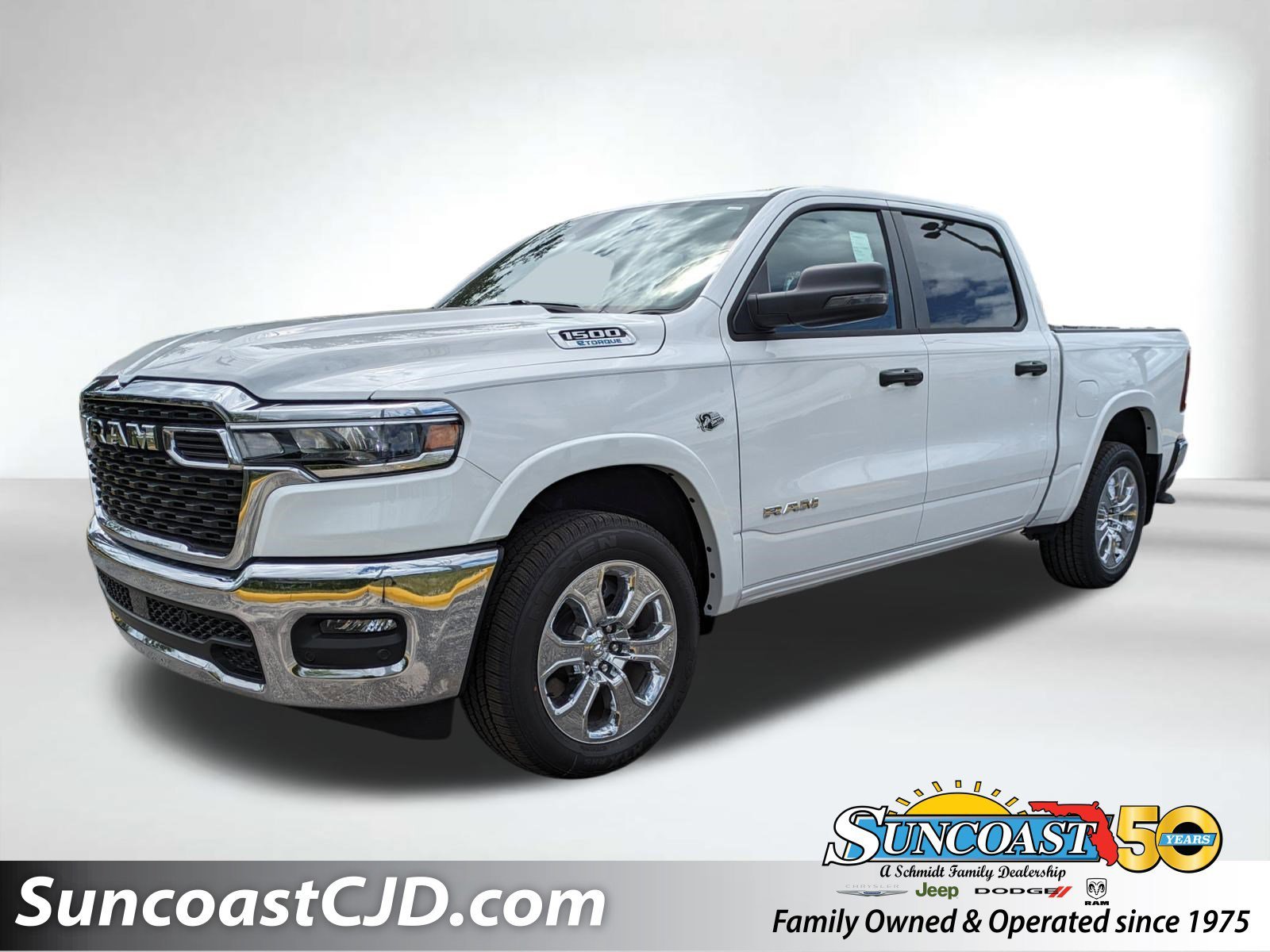 New 2026 Bright White Clear-Coat Exterior Paint RAM Big Horn/Lone Star image 1