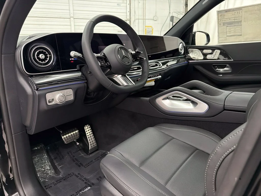 New 2027 Black Mercedes-Benz GLS 450 image 13