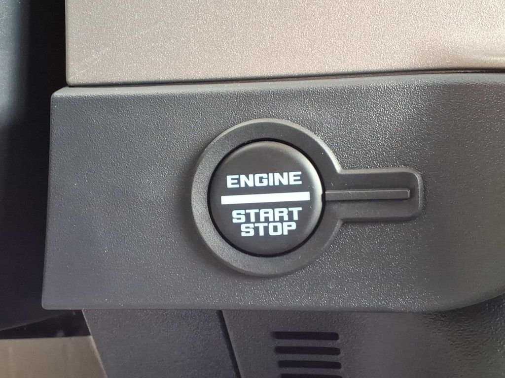 New 2026 Avalanche Gray Ford Outer Banks® image 22
