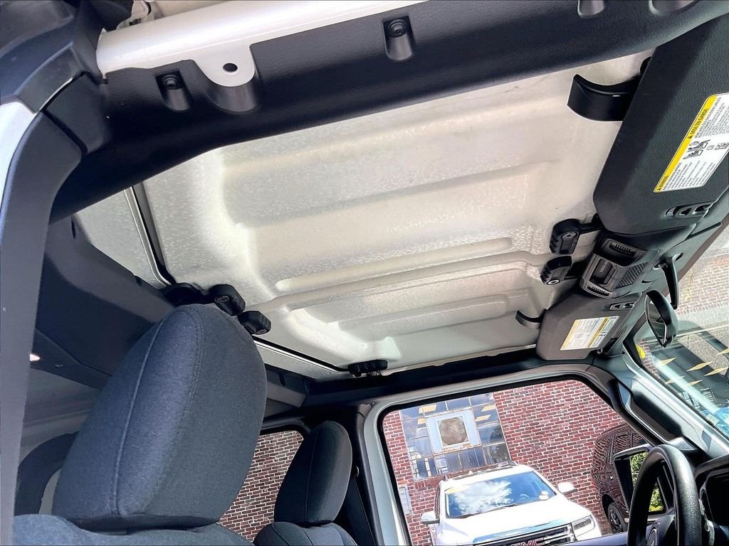 Used 2025 White Jeep Nighthawk image 22