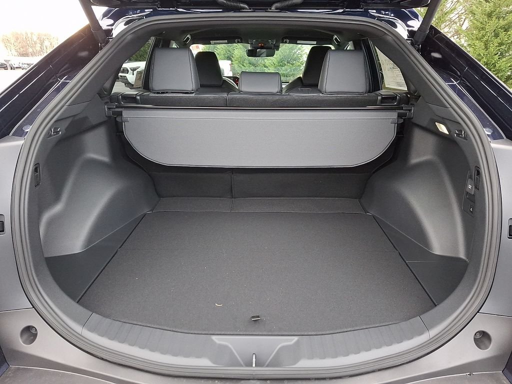 2026 Toyota bZ XLE - Photo 19