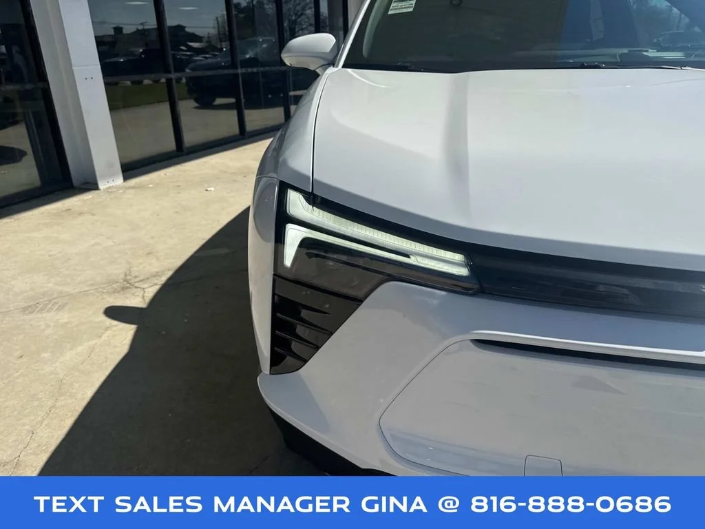 2025 Chevrolet Blazer EV LT - Photo 16