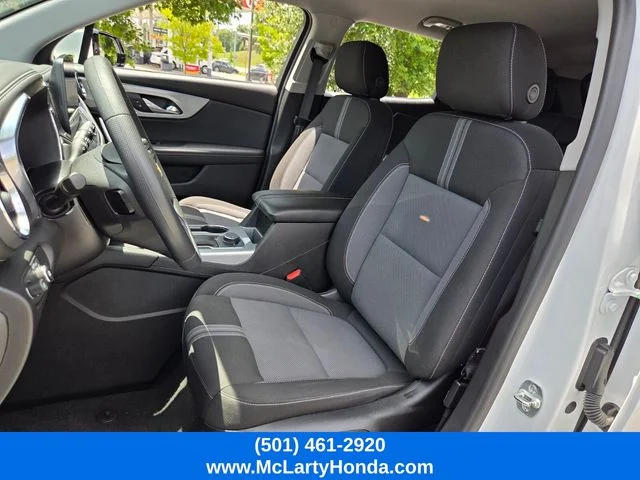 Used 2025 Summit White Chevrolet LT image 7