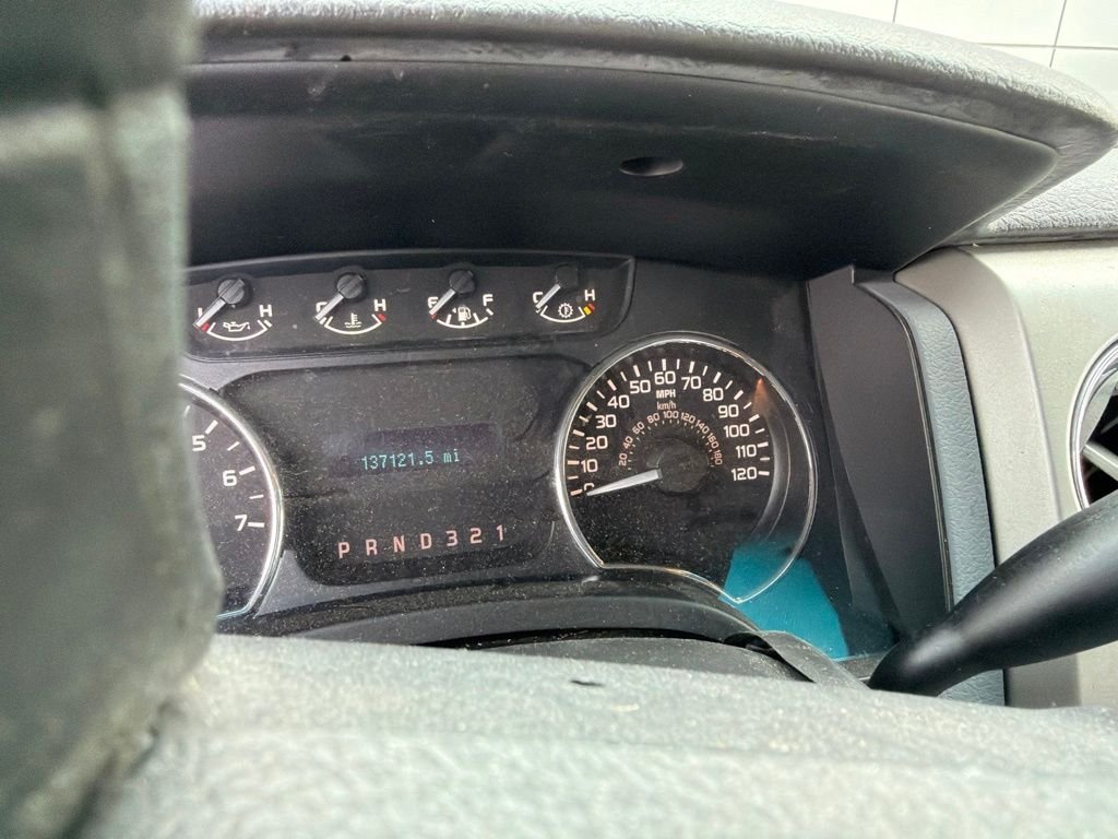 Used 2012 White Ford XLT image 6