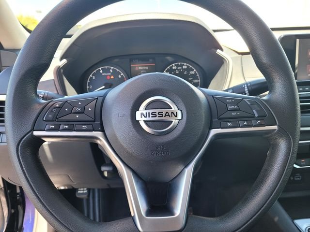 Used 2022 Blue Nissan 2.5 S image 30