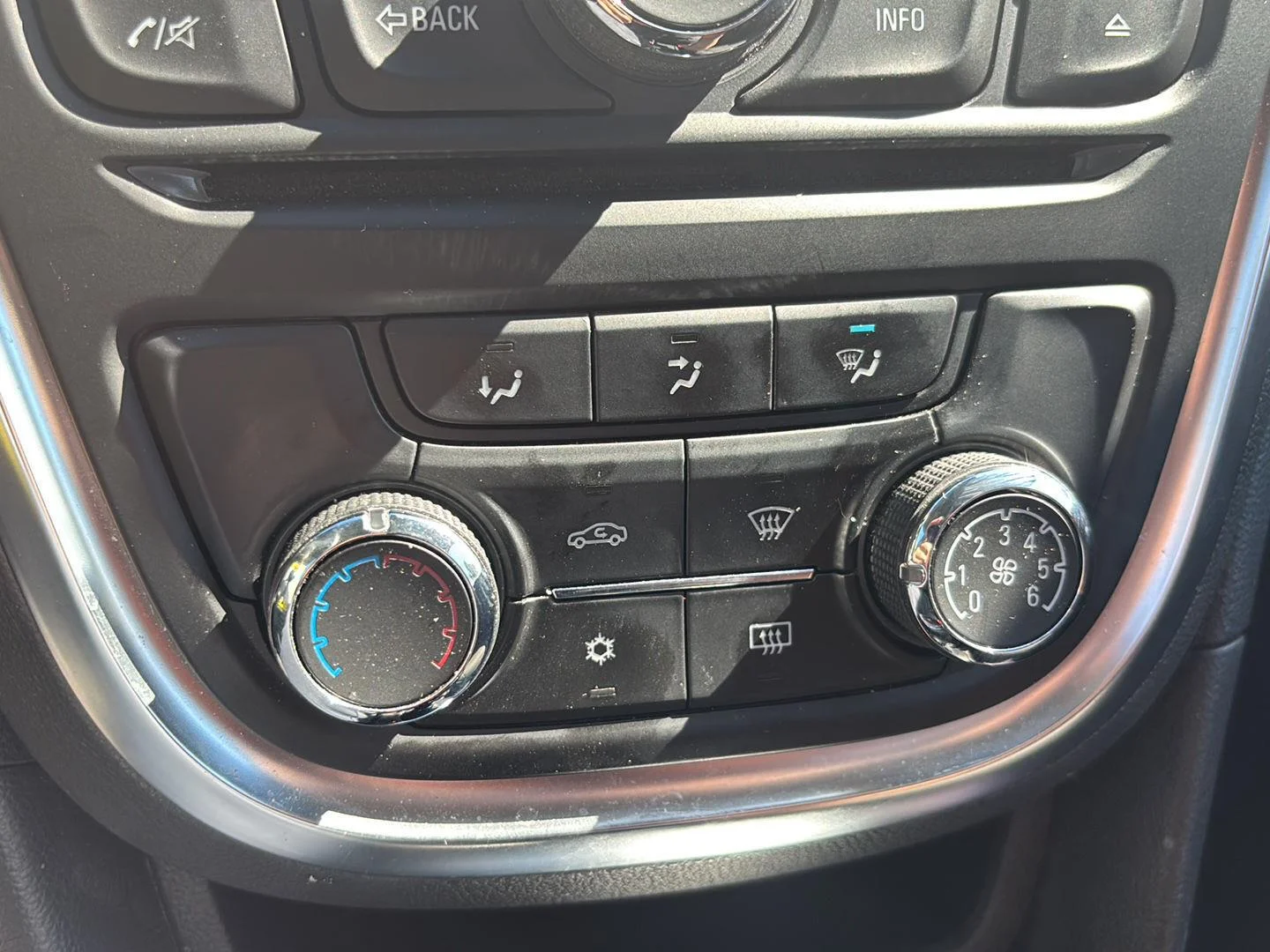 Used 2016 Quicksilver Metallic Buick  image 16