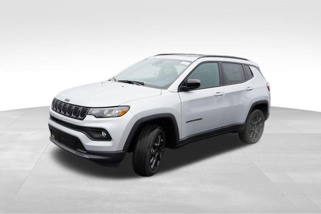 New 2025 Silver Zynith Metallic Clear-Coat Exterior Paint Jeep Altitude Special Edition image 7