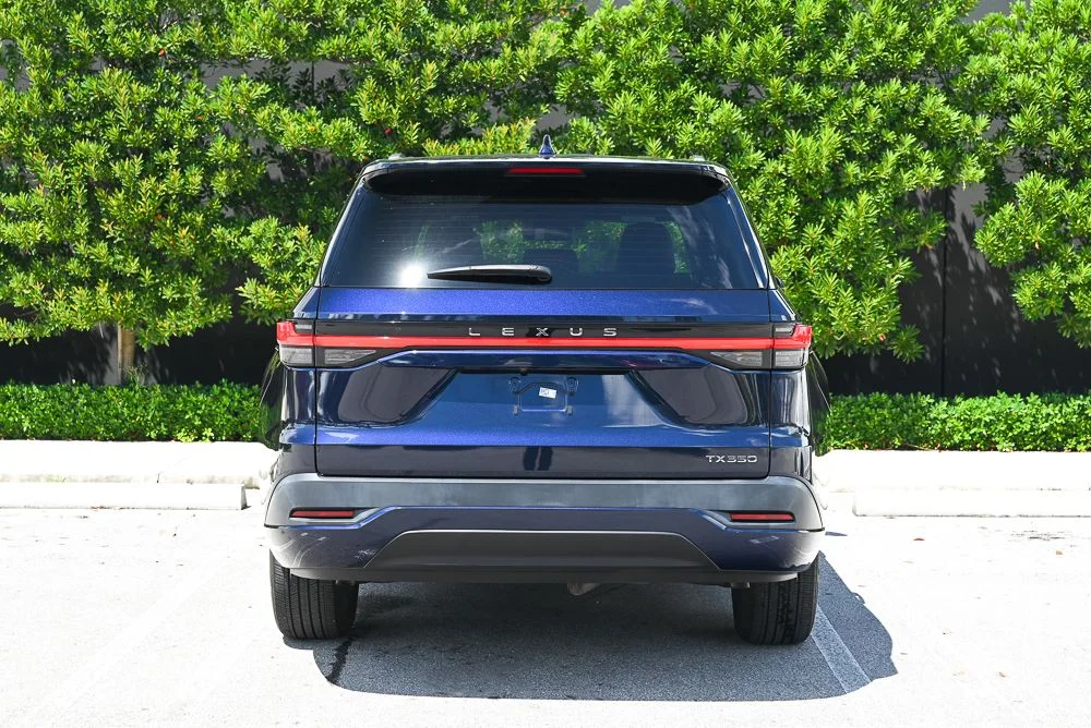 Used 2024 Blue Lexus 350 image 3