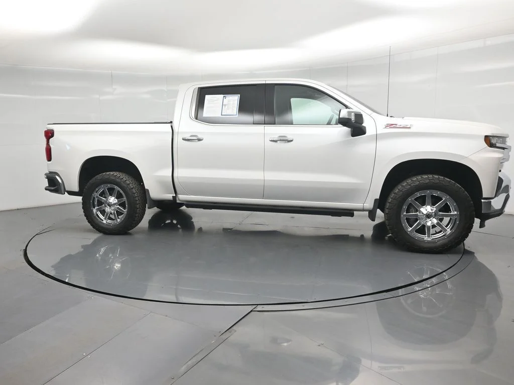 Used 2019 Beige Chevrolet LTZ image 24