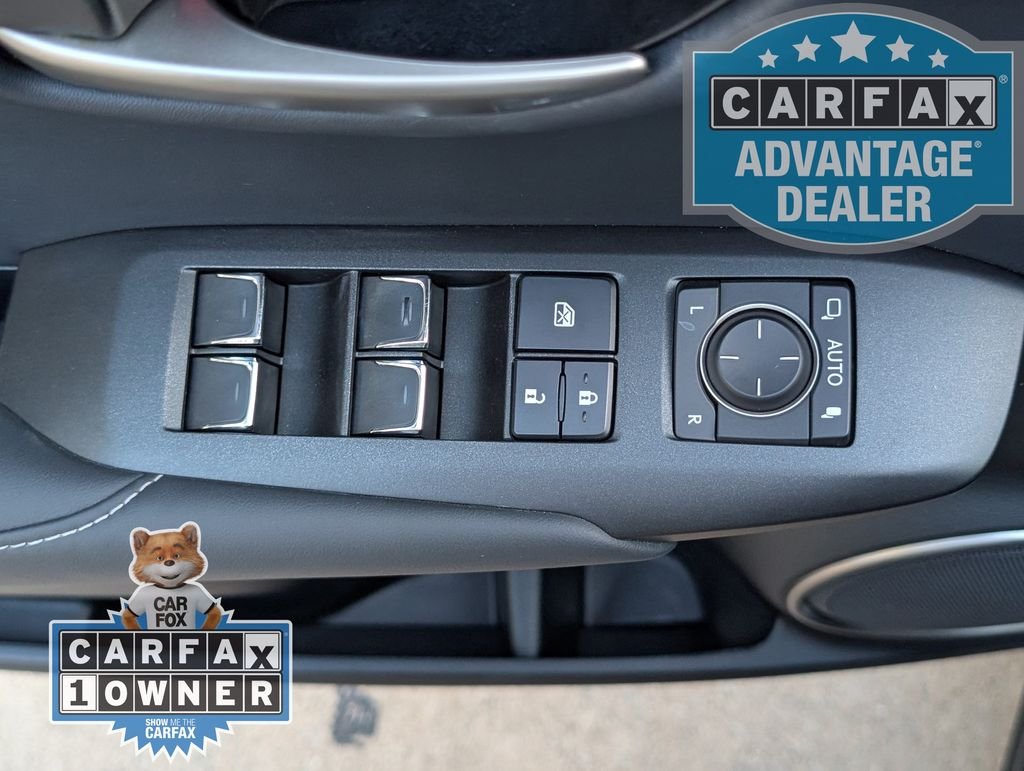 Used 2021  Lexus NX 300 F SPORT image 17