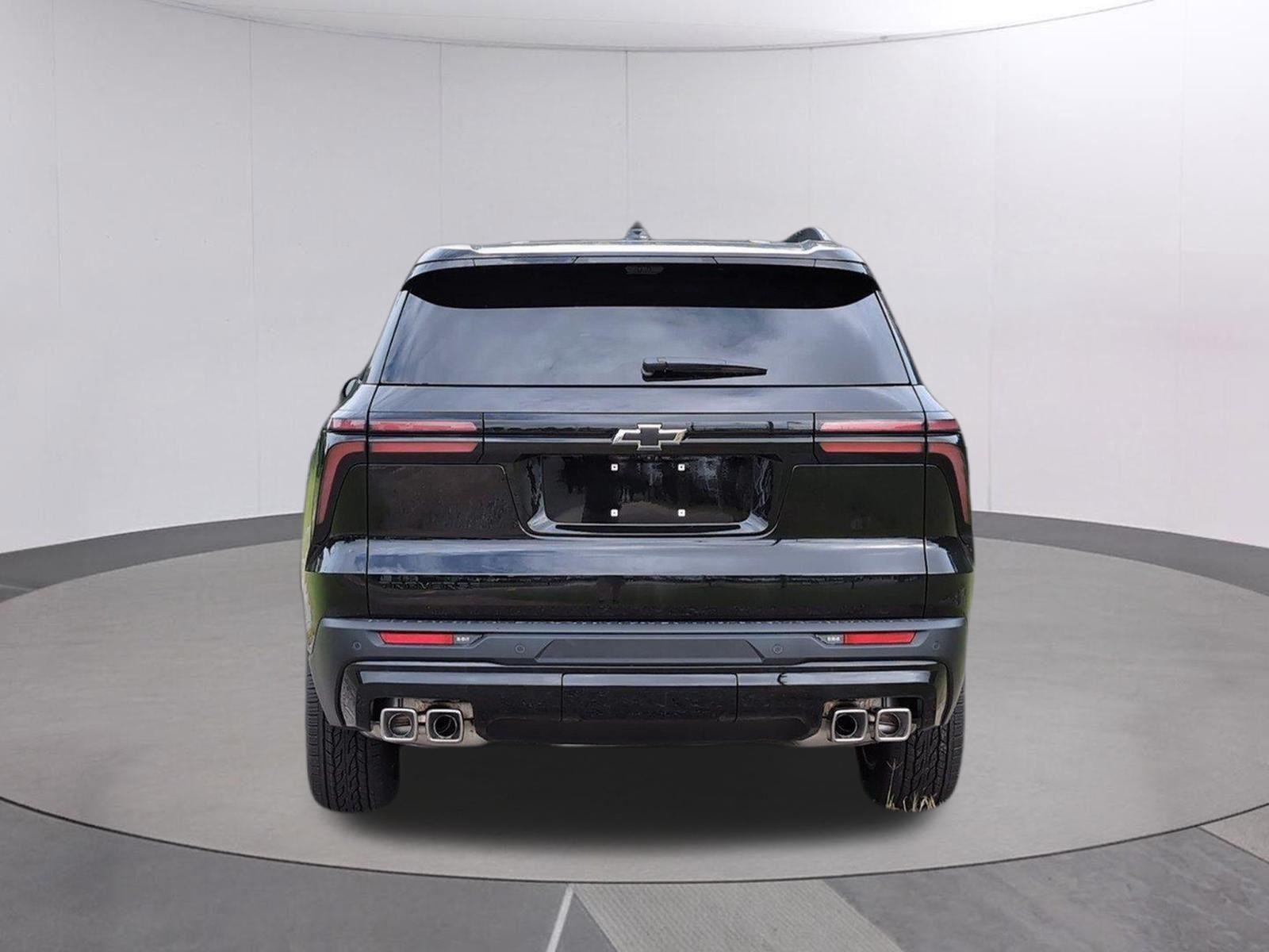 2026 Chevrolet Traverse LT - Photo 4