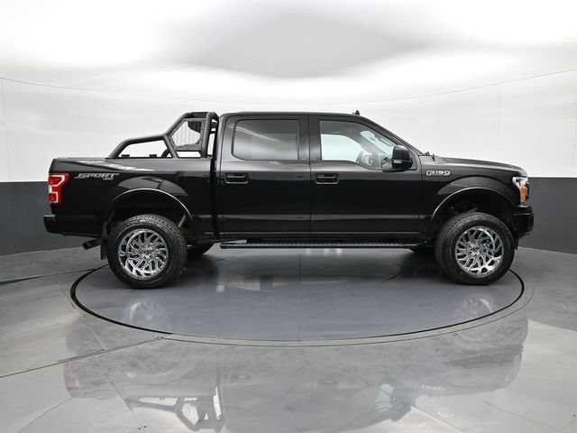 Used 2020 Black Ford XLT image 4