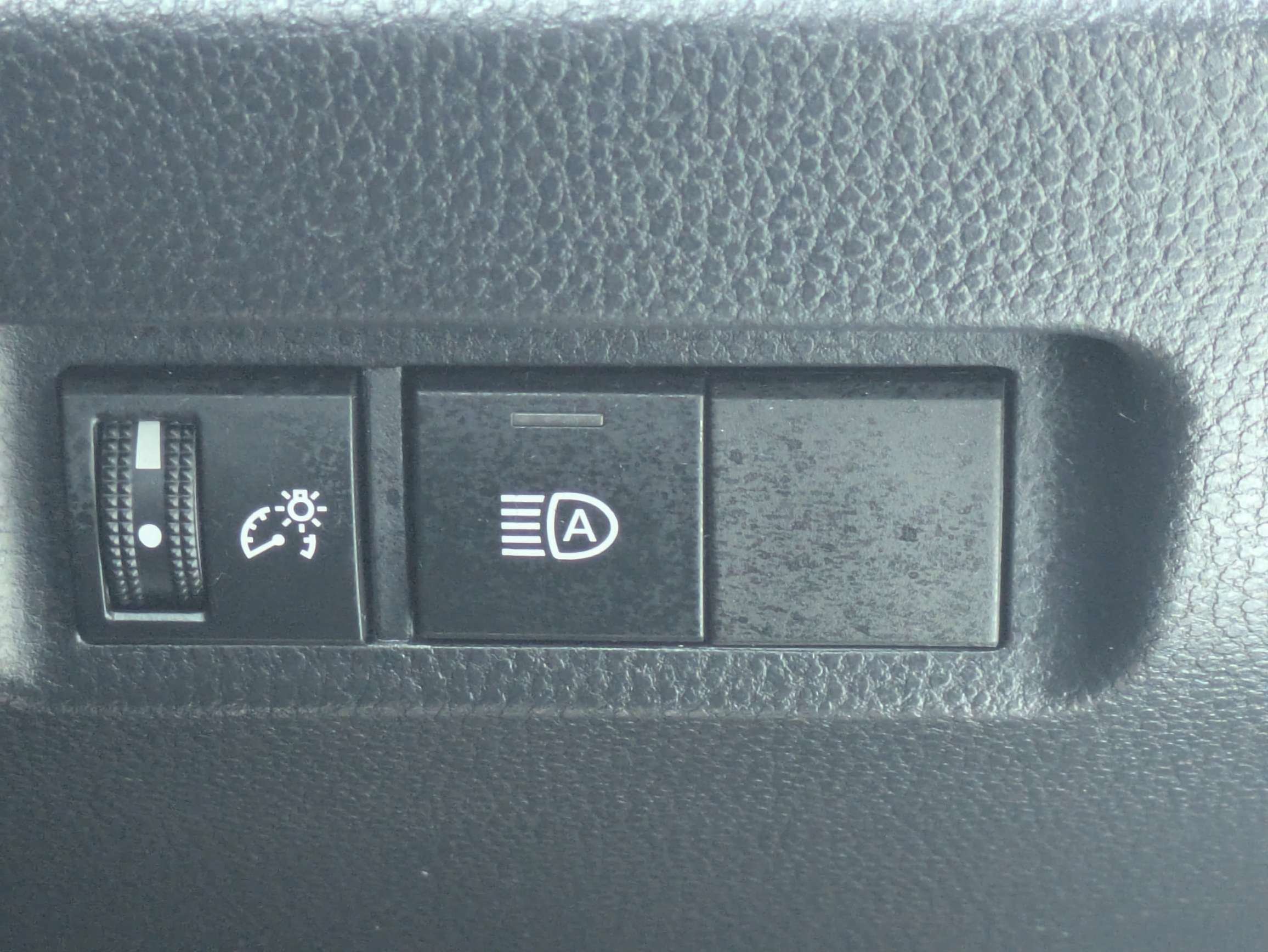 Used 2024 Magnetic Gray Metallic Toyota LE image 27
