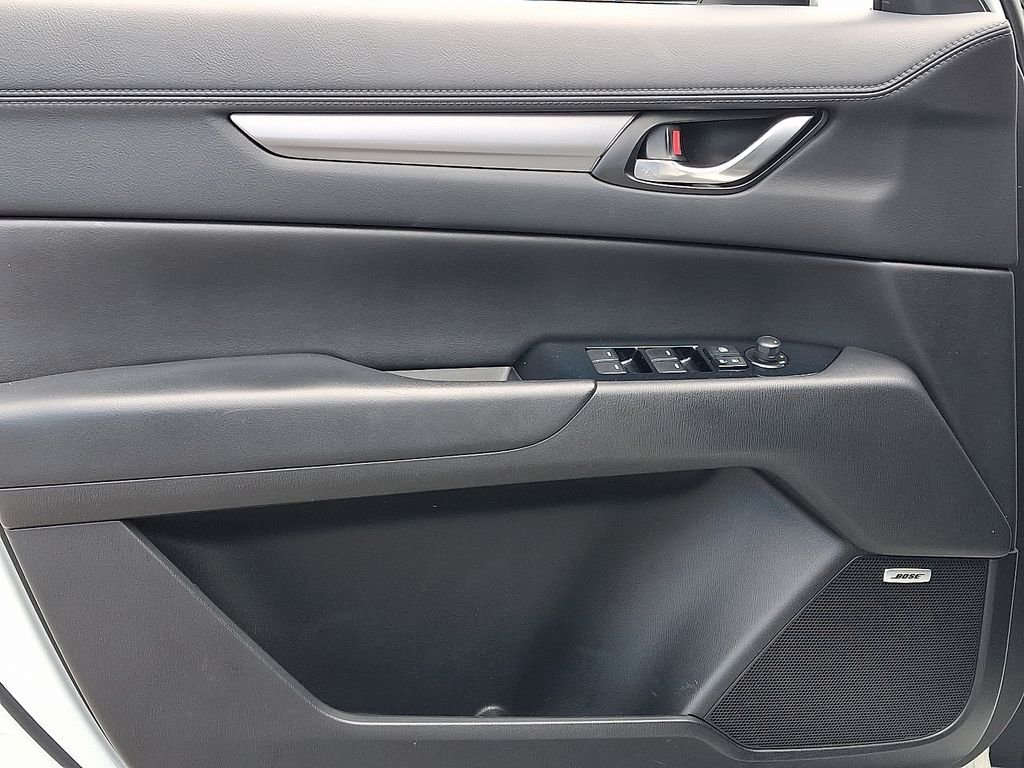 Used 2018 White Mazda Touring image 13