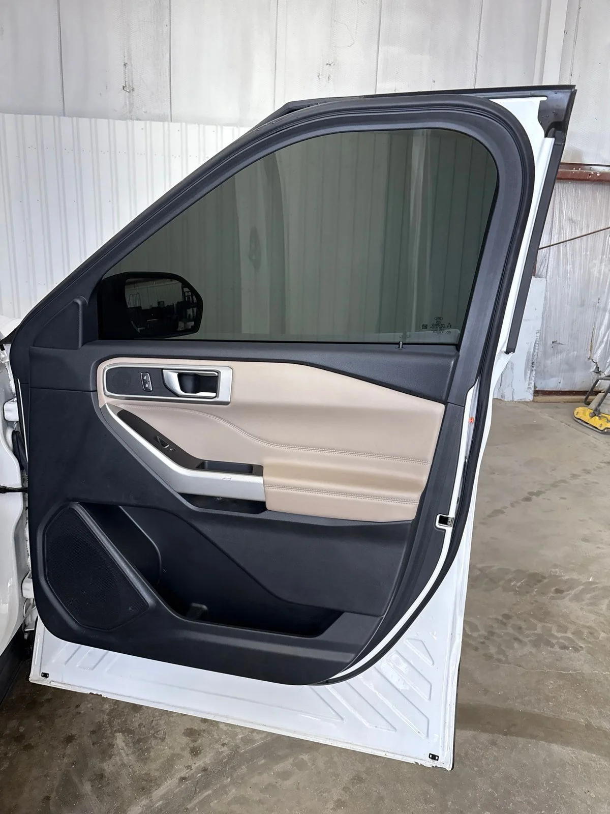 Certified Used 2021 White Metallic Ford XLT image 19