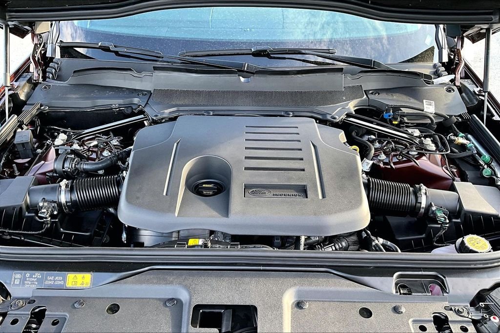 New 2026  Land Rover  image 13