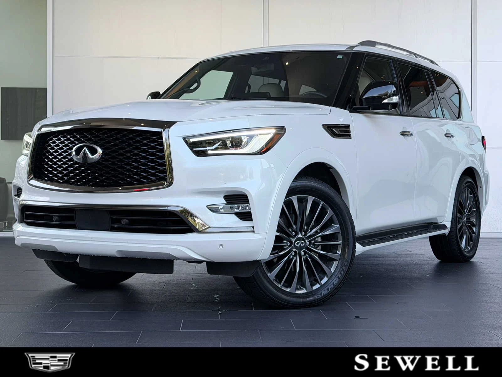 2024 INFINITI QX80