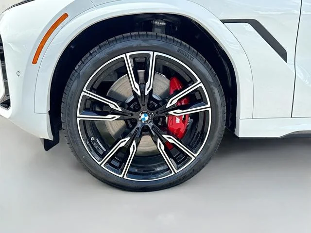 New 2027 Alpine White BMW M60i image 43