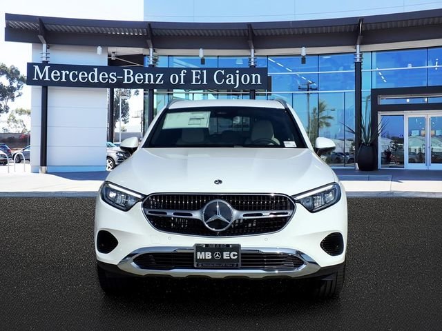 New 2026 White Mercedes-Benz GLC 300 image 2