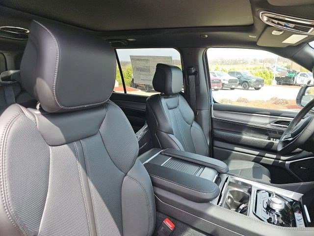 New 2026 Silver Zynith Jeep Upland image 10