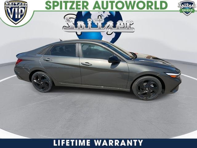 New 2026 Gray Hyundai SEL Sport Premium image 10
