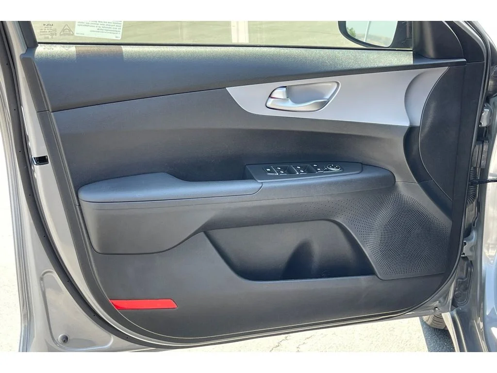 Used 2023 Steel Gray Kia LXS image 11
