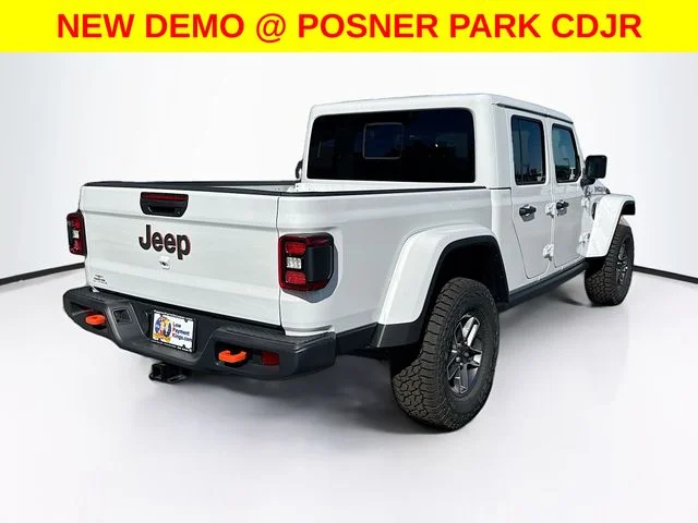 New 2026 Bright White Clearcoat Jeep Mojave image 5