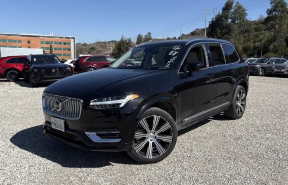 2025 Volvo XC90 Ultra