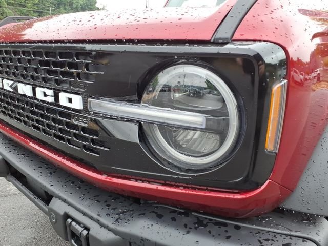 New 2026 Ruby Red Metallic Tinted Clearcoat Ford Badlands® image 5