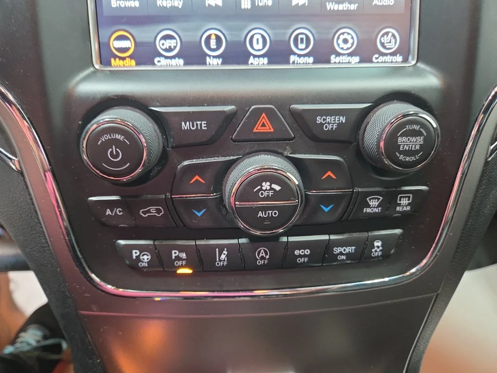 Used 2018 Black Jeep Limited image 40