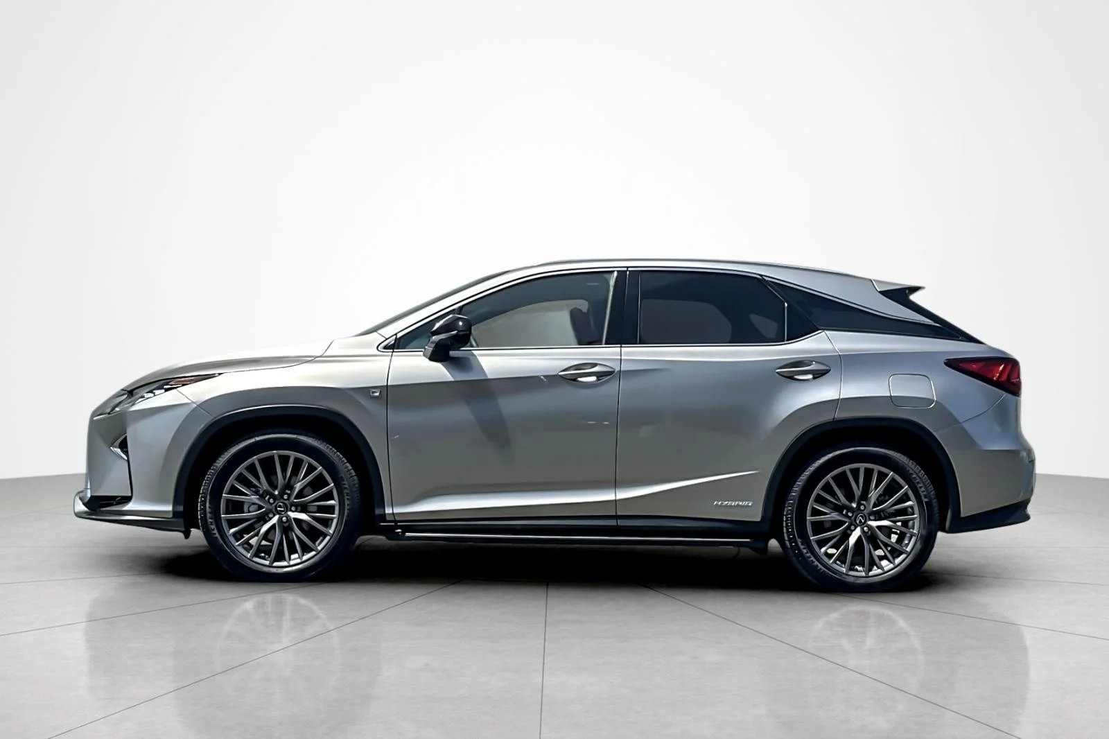 Used 2019 Atomic Silver Lexus RX 450h F SPORT image 2