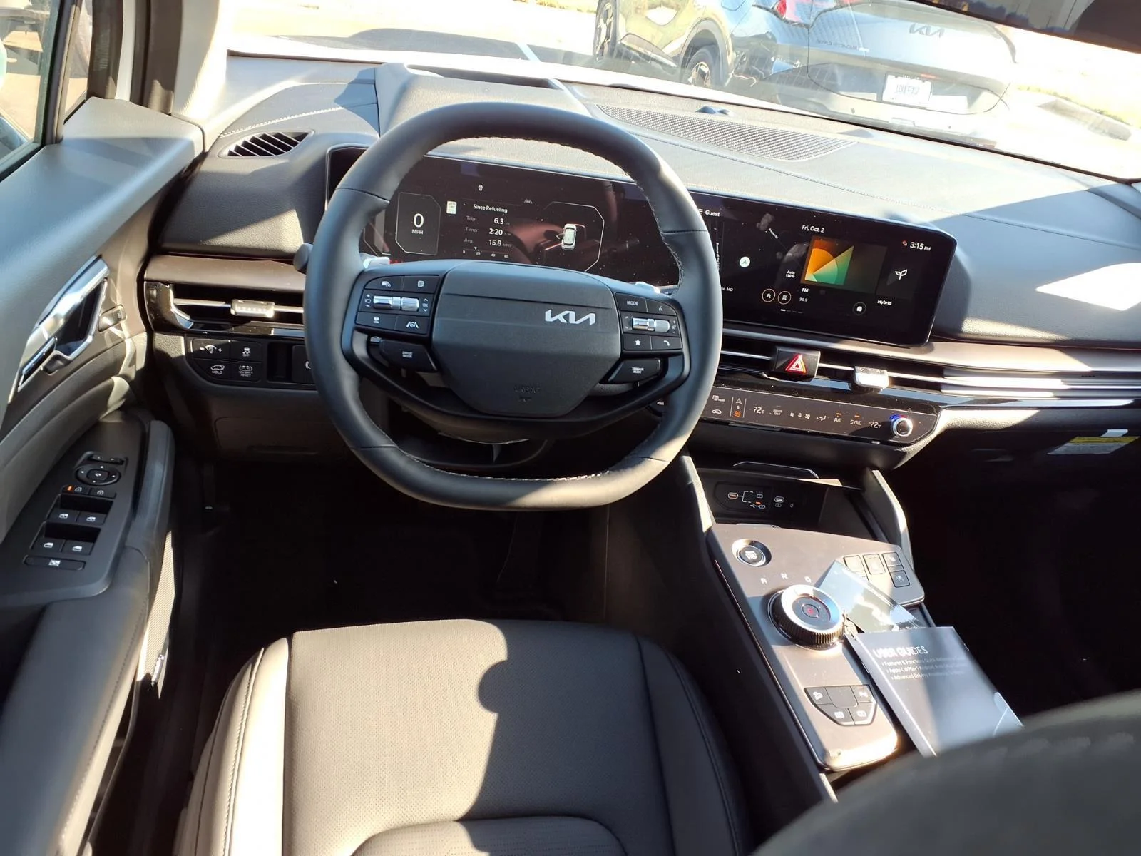 New 2027 Snow White Pearl Kia SX Prestige image 3