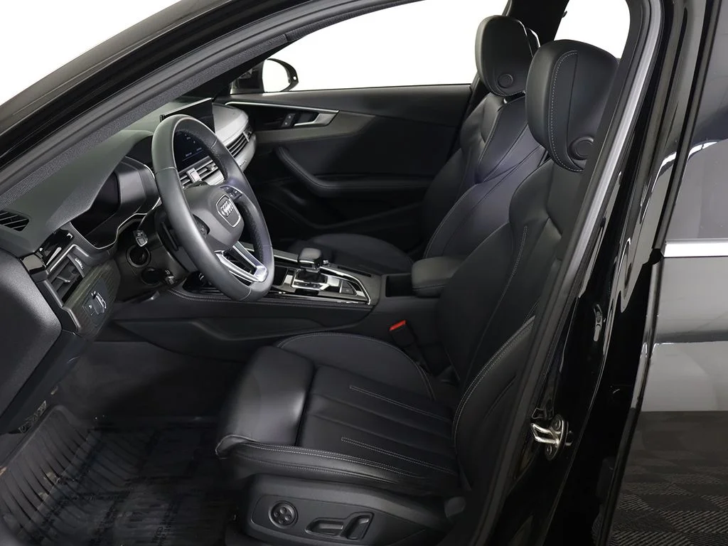 Used 2023 Black Metallic Audi 45 S line Premium Plus image 29