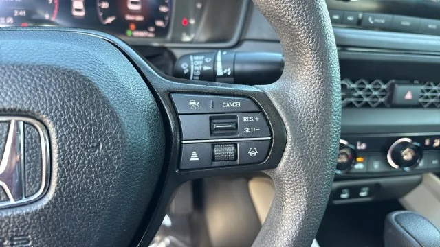 Used 2023 Gray Honda LX image 23