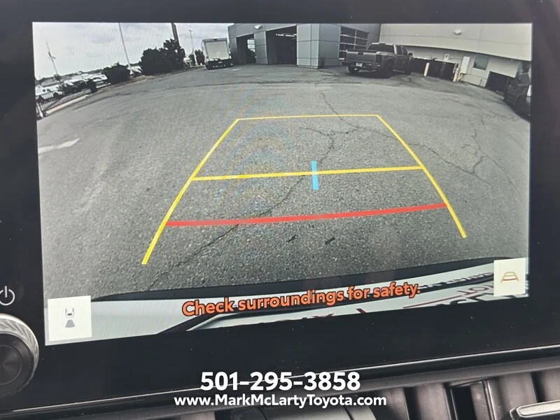 Used 2024 Ice TOYOTA LE FWD image 18