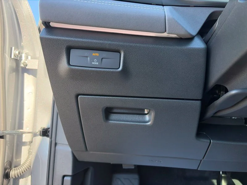 New 2027 Silver Volkswagen SE image 22