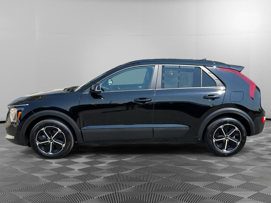 Certified Used 2025 Aurora Black Pearl Kia EX image 8
