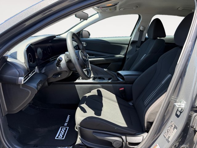 Used 2024 Gray Hyundai SEL image 10