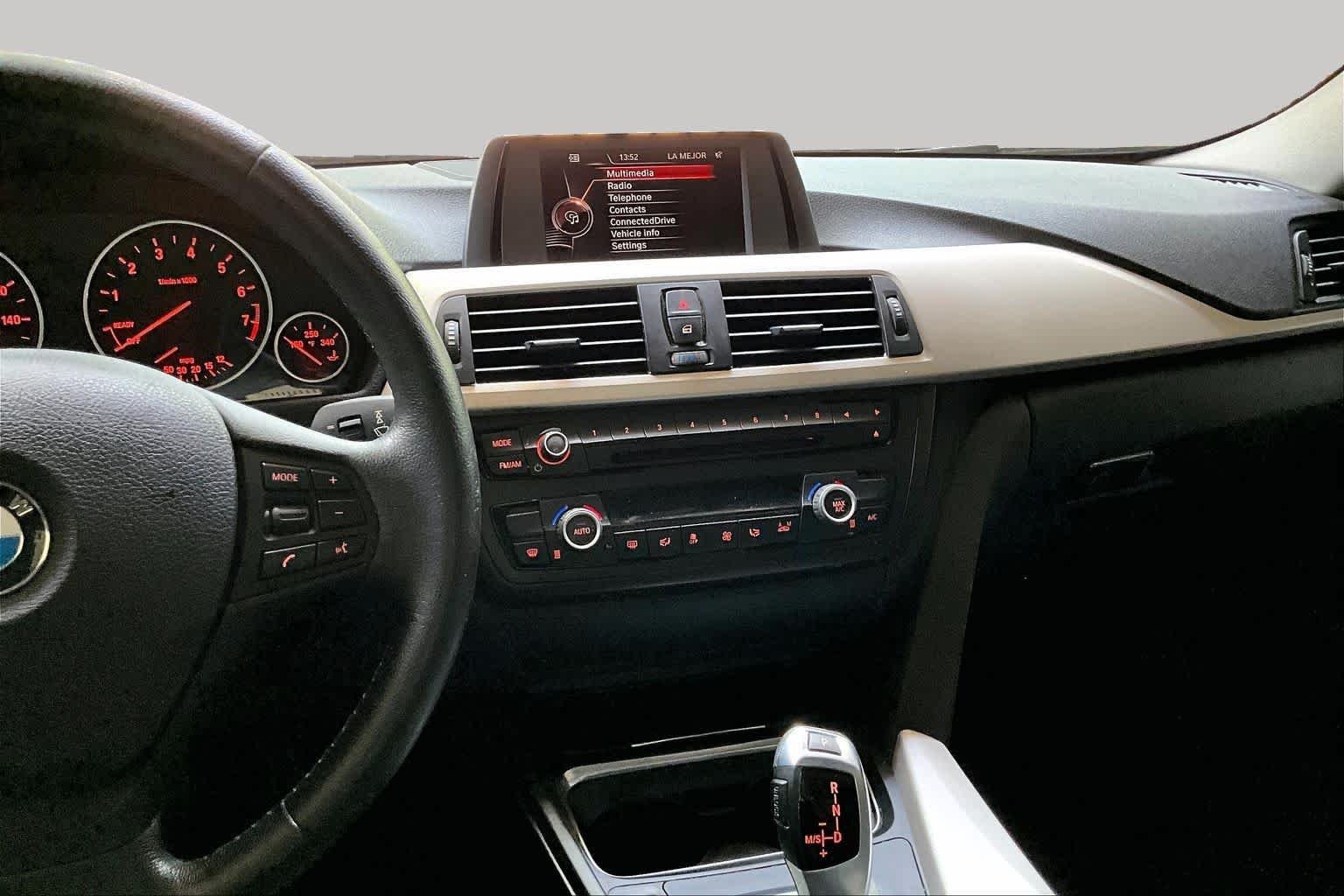 Used 2015 Jet Black BMW 320i image 6